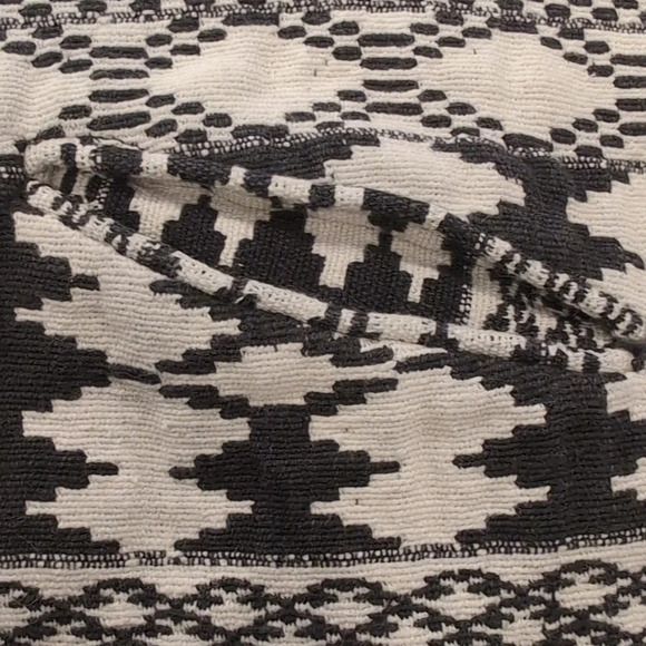 Vintage Black & White Aztec Button Front Tie Back Vest Womans Medium Boho - Picture 7 of 8